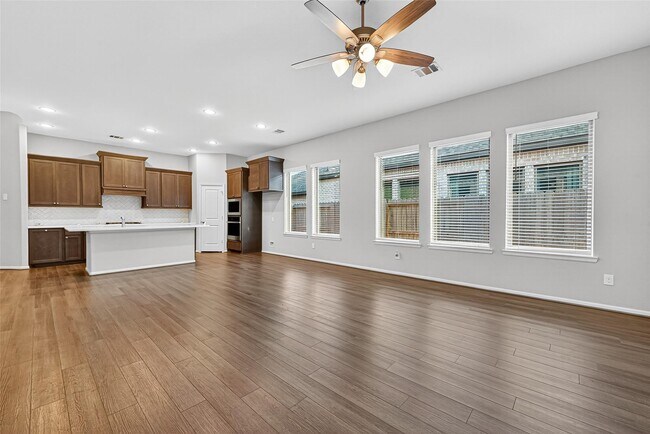 Building Photo - 10535 Cecilia Star Ln