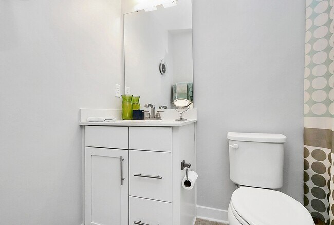 Primary Photo - Townhome in the heart of Charlotte!