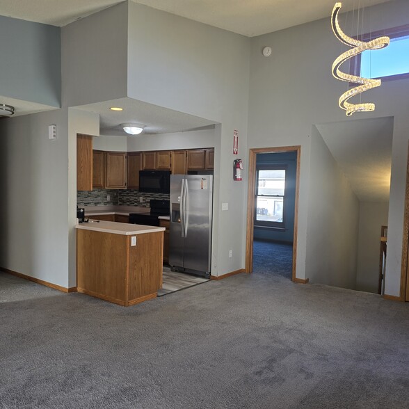 Kitchen - 1415 Kodiak Ct