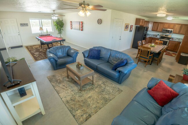 Building Photo - 26994 E Lucia Dr