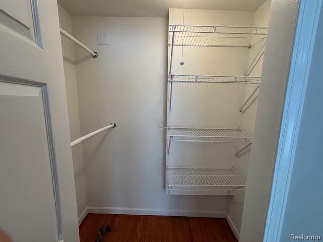 Building Photo - 2850 Oldsmobile Ave