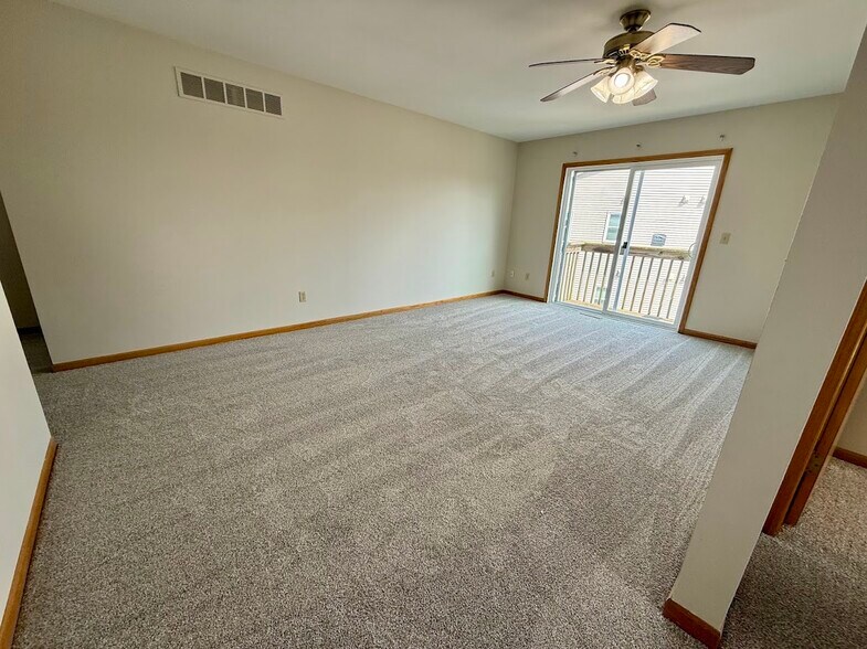 Living Room - 2042 Cliff Alex Ct S