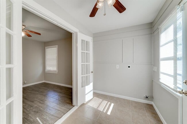 Building Photo - 4311 Ione St