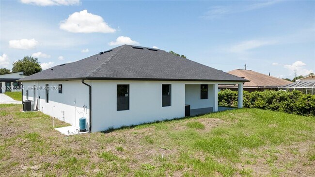 Building Photo - 3500 33rd St SW