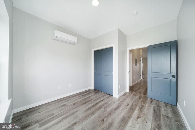 Building Photo - 1764 Frankford Ave