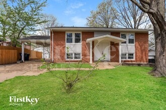 Building Photo - 1331 Glenstone Dr