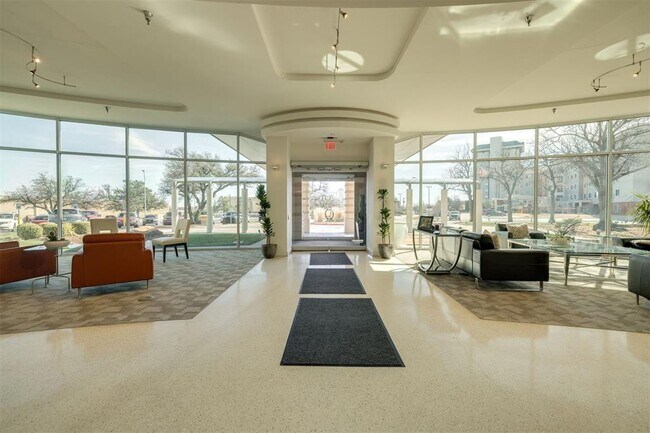 Building Photo - 5900 Mosteller Dr