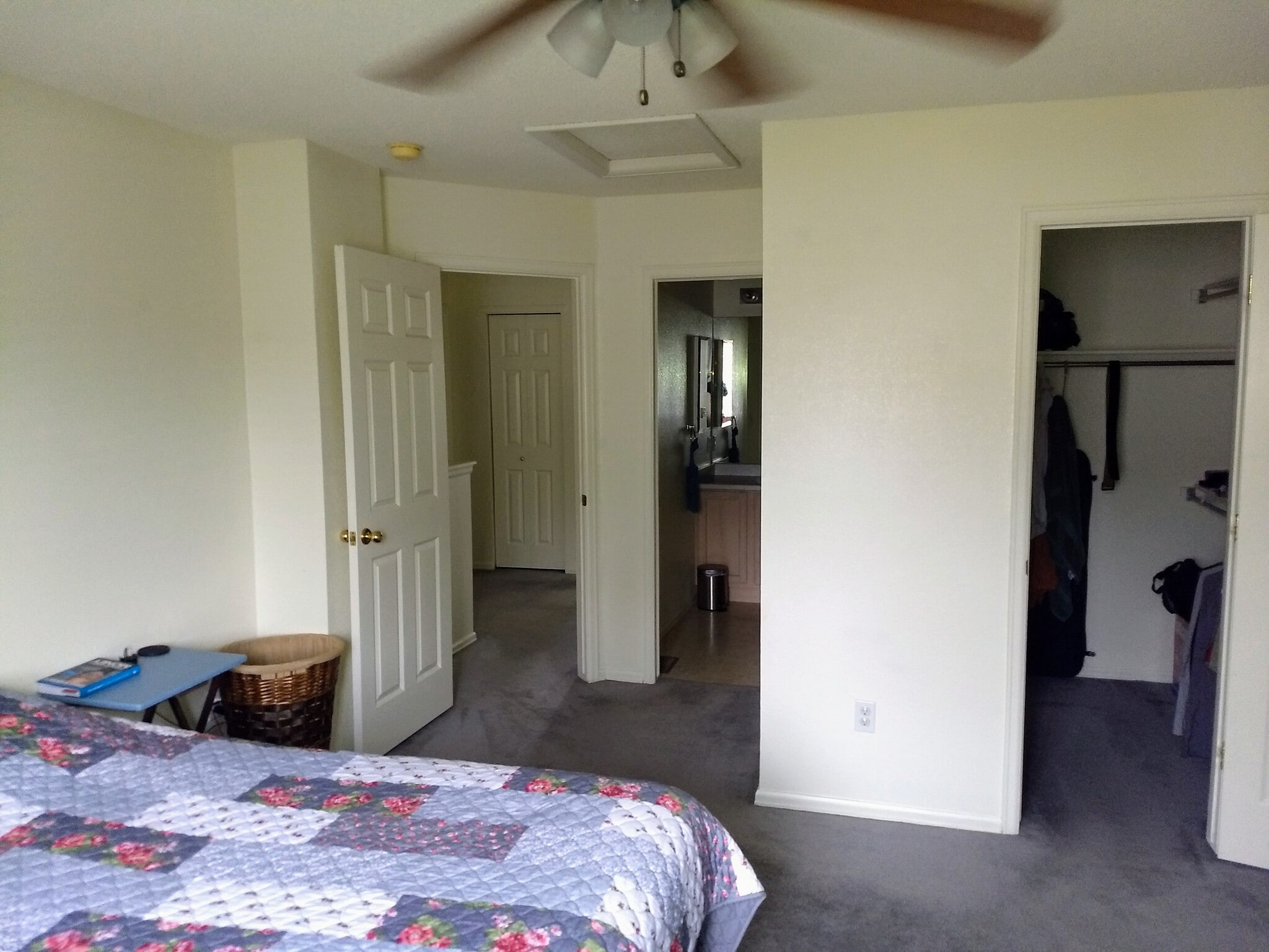 Large Master Bedroom - 5016 Prairie Grass Ln