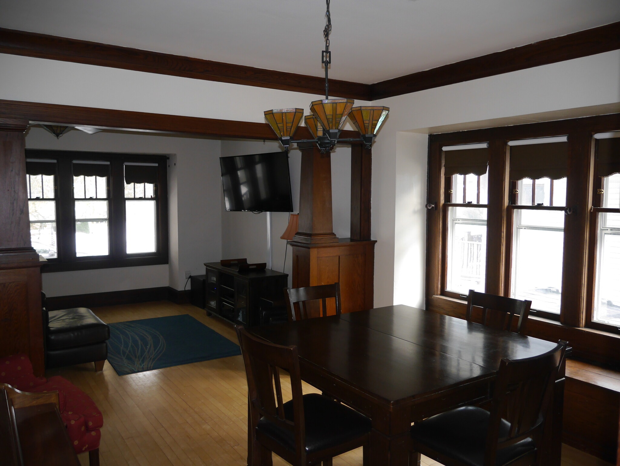 Building Photo - 1533 N 50th Pl