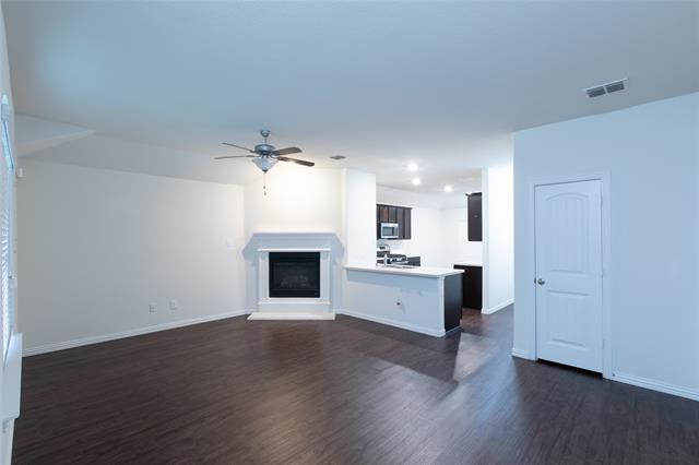 Building Photo - 905 Silverbell St