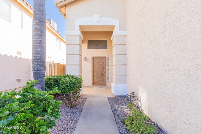 Building Photo - 18623 N 39th Way