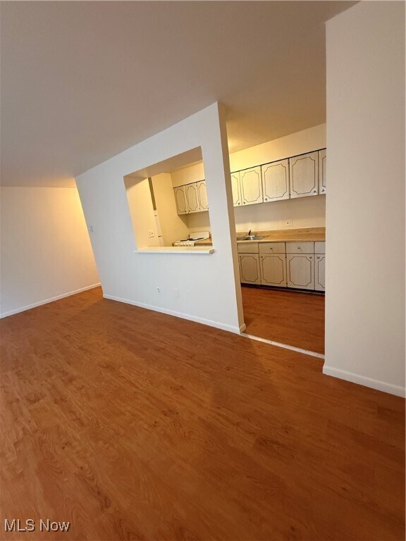 Building Photo - 620 Lakeside Dr