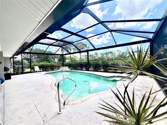 Building Photo - 6000 Key Largo Cir