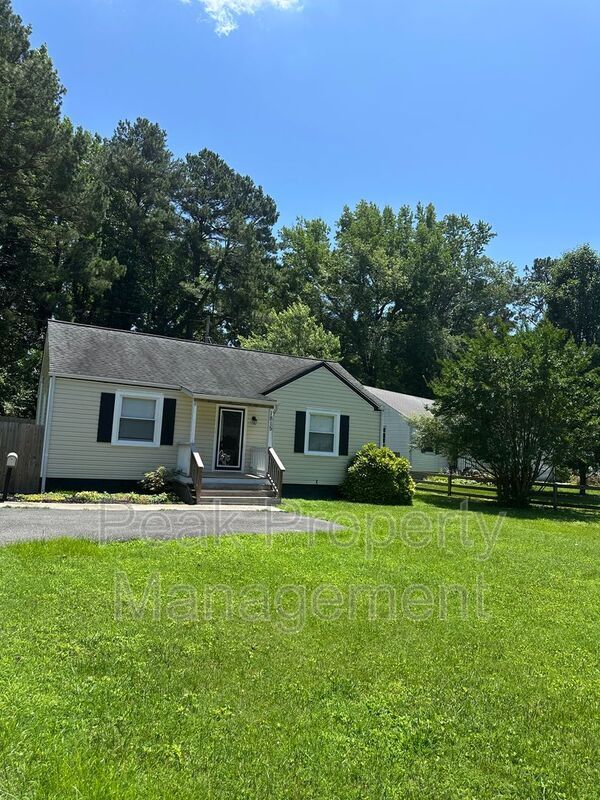 Primary Photo - 1815 Rockwood Rd