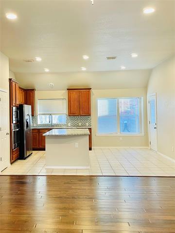 Building Photo - 8213 Mura Dr