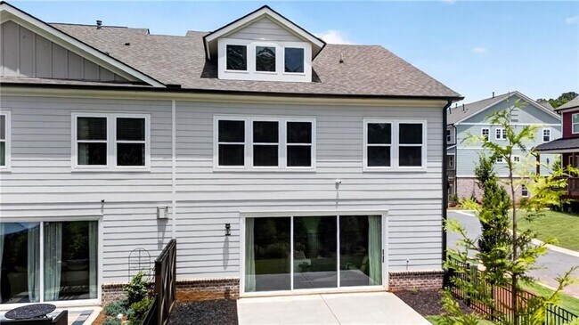 Building Photo - 203 Grady Burrell Dr