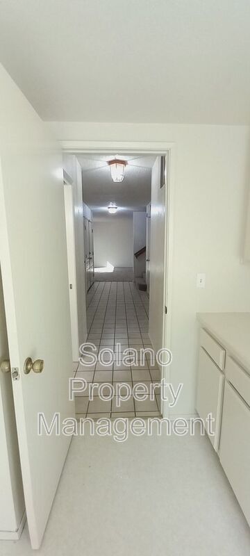 Building Photo - 3210 Mustang Cir