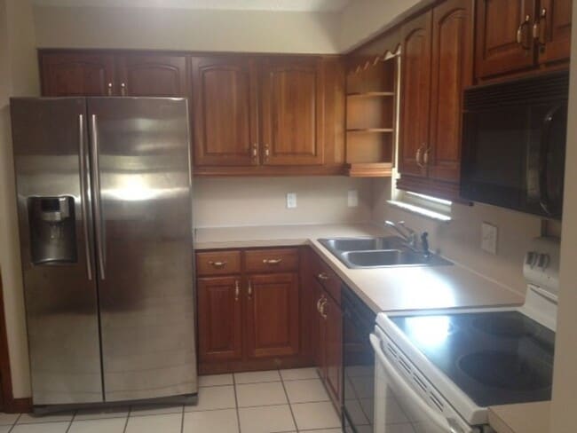 Building Photo - Charming 3-bedroom, 2-bath single-family home for rent