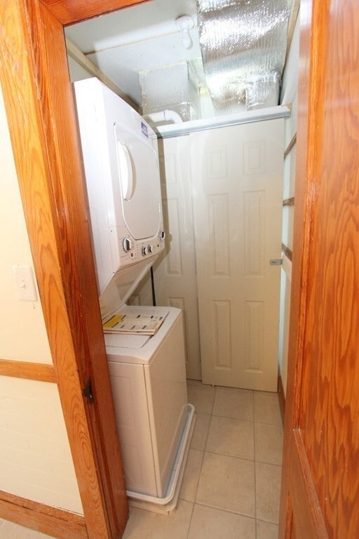 Building Photo - 475 Ashmont St