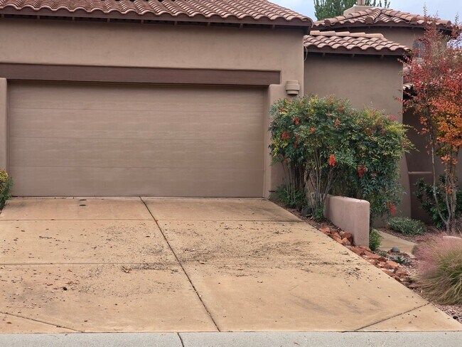 Building Photo - Furnished, Long-Term Rental - 3-12 Month Lease Option- **Leasing Special $500 off 1st month rent ...