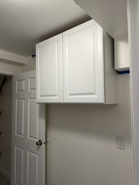 Building Photo - 437 E 1070 S