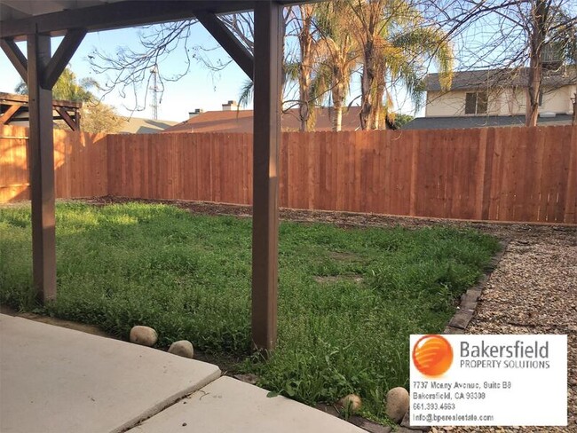 Building Photo - 1813 Scenic View Dr