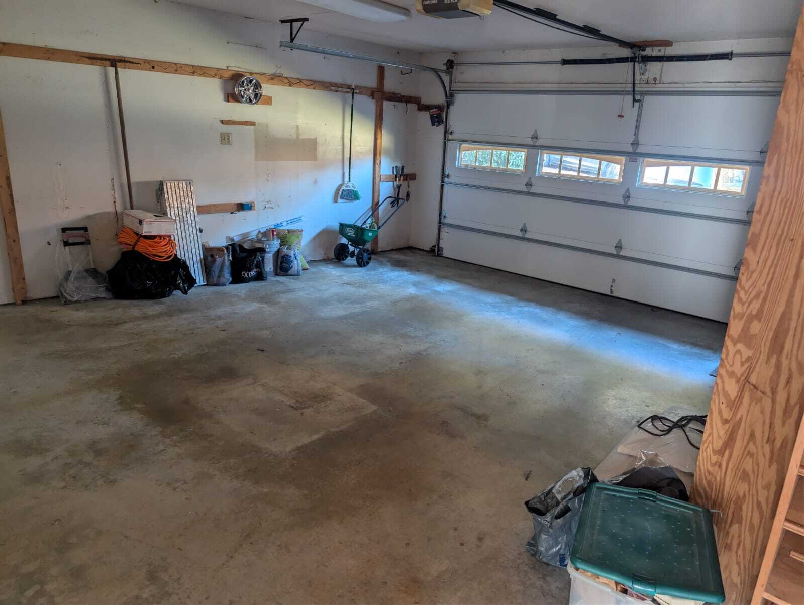 Building Photo - 8913 Oneal Rd