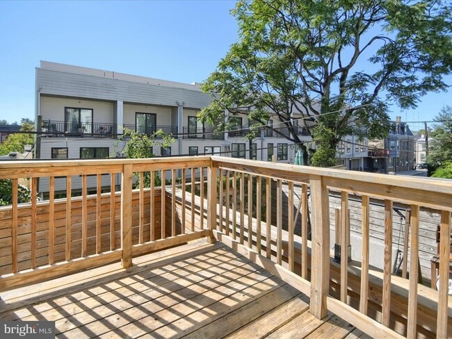 Building Photo - 3822 Manayunk Ave