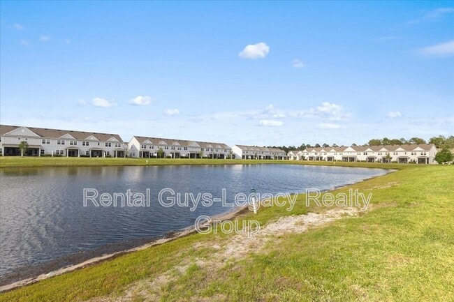 Building Photo - 12667 Josslyn Ln