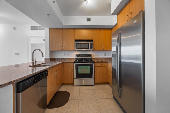 Building Photo - 1830 Radius Dr