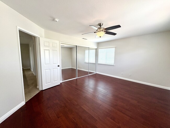 Building Photo - 6071 Paseo Pradera