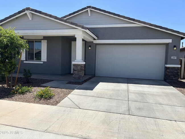 Primary Photo - 22887 E Bonanza Way