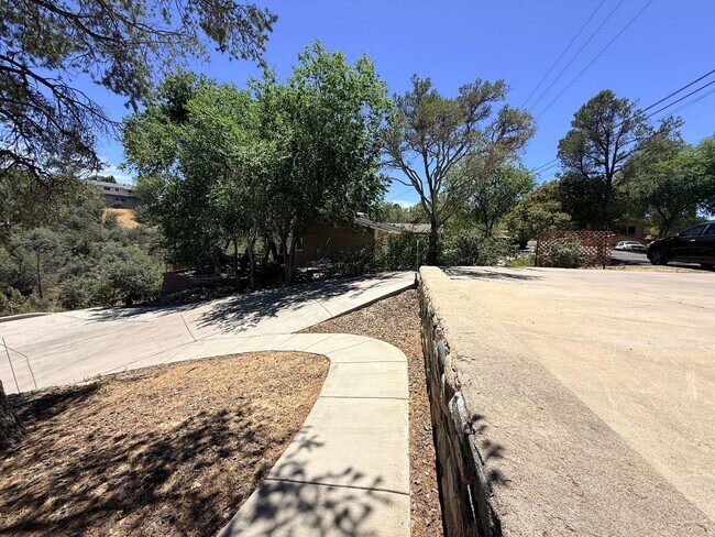 Building Photo - 2245 Sandia Dr