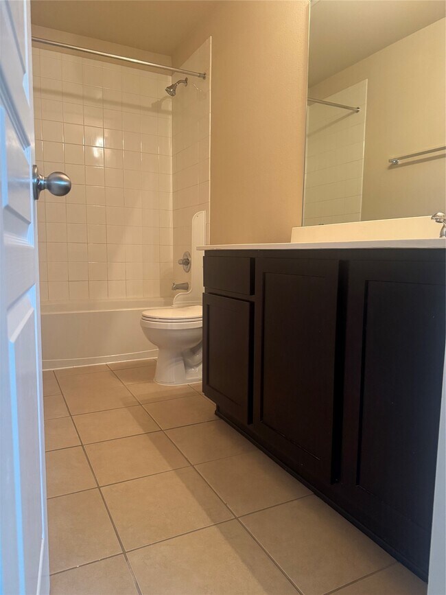 Building Photo - 3231 Barton Sky Dr