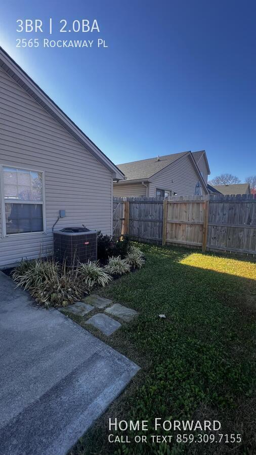 Building Photo - 2565 Rockaway Pl