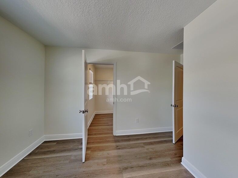 Building Photo - 4771 Tributary Ln