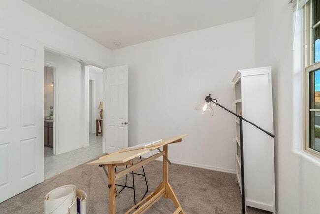 Building Photo - Beautiful home in Gated Dove Mountain Comm...