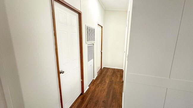 Building Photo - 16487 Brittany Way