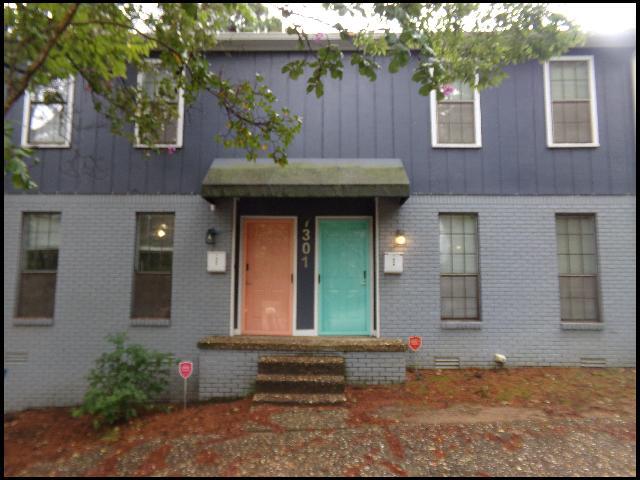 Primary Photo - 7301 Indiana Ave