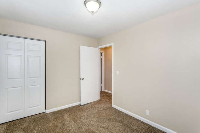 Building Photo - Charming 2-Bedroom, 1-Bath Home!