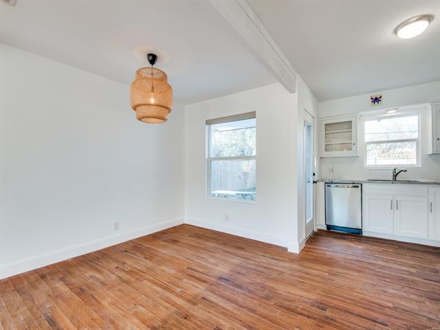 Building Photo - 3739 Almazan Dr