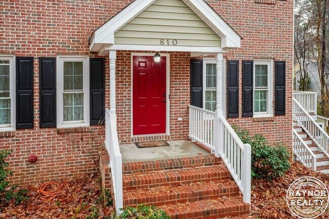 Building Photo - 810 Tacy Pl