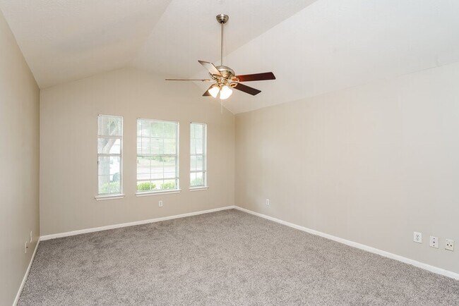 Building Photo - 710 Danbury Park Ln