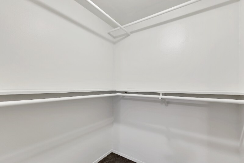 Building Photo - 12520 Roosevelt Way NE