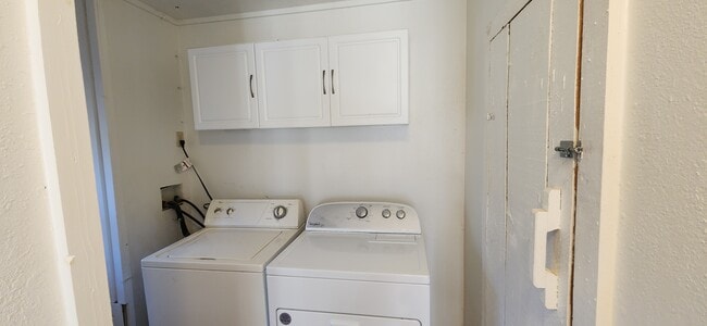 Building Photo - 403 Brady Canyon Rd