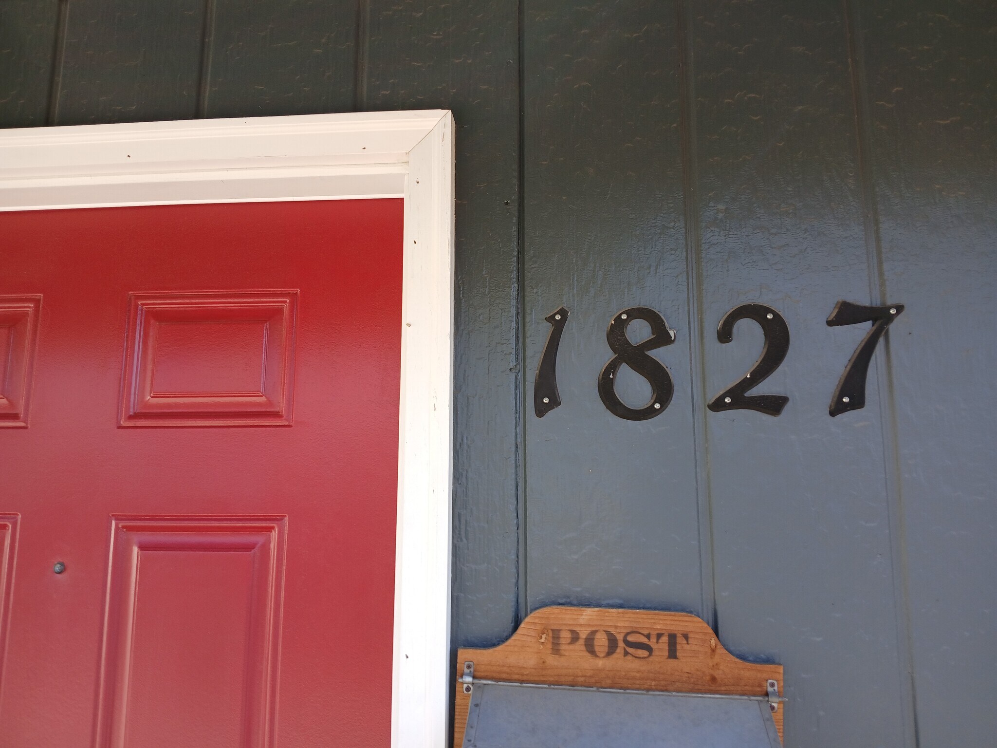 Building Photo - 1827 E Glass Ave