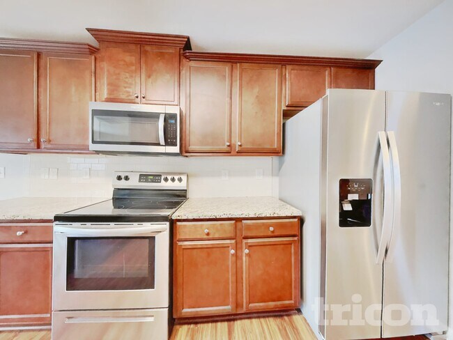 Building Photo - 1756 Pinnacle Oaks Dr