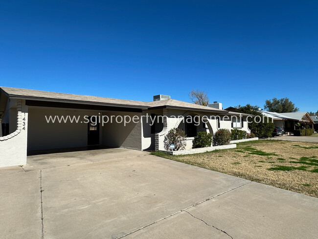 Building Photo - Highly upgraded Mesa home