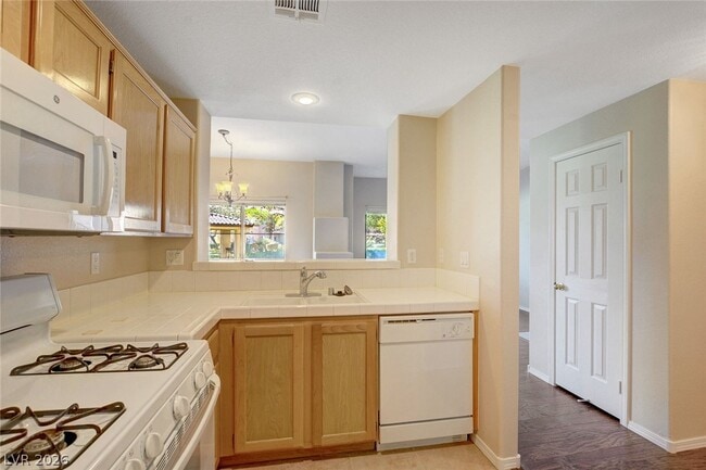 Building Photo - 8501 W University Ave