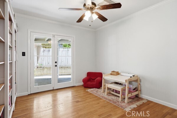 Building Photo - 1329 La Loma Dr